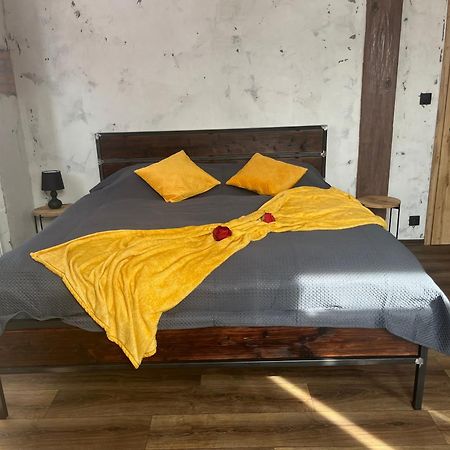 Apartmany V Podzamci V Blizkosti Zamku Blatna Bagian luar foto