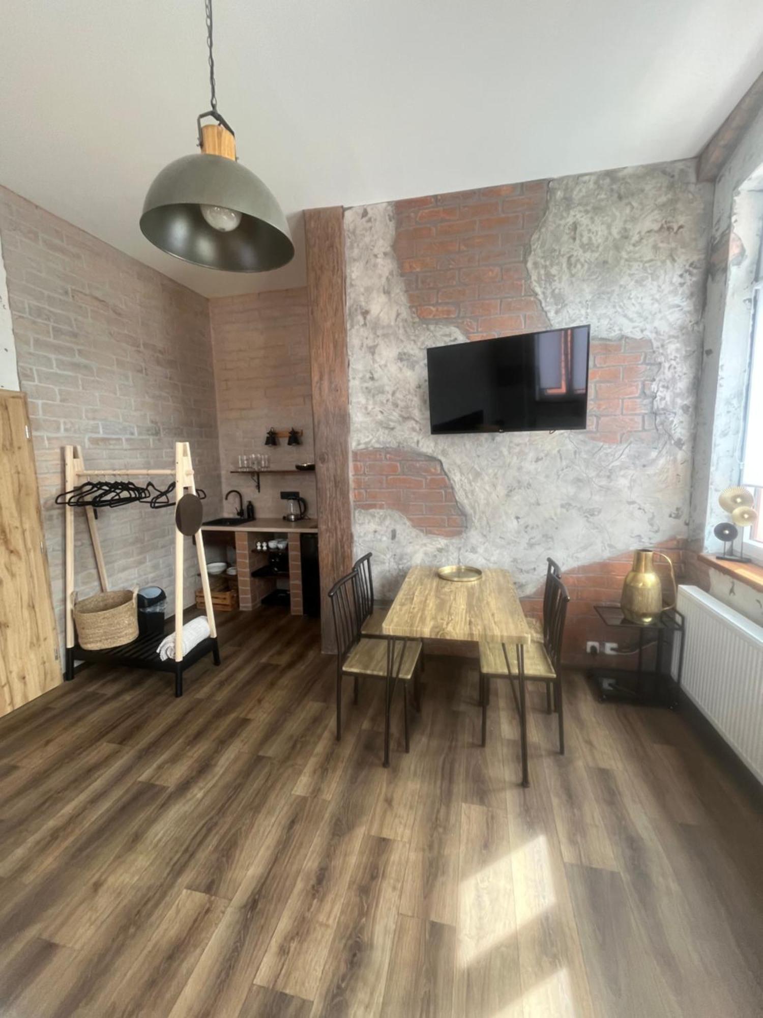 Apartmany V Podzamci V Blizkosti Zamku Blatna Bagian luar foto